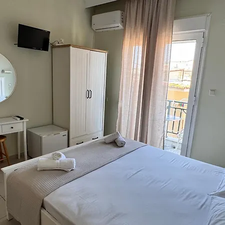 διόνυσος Ξενοδοχείο 2*