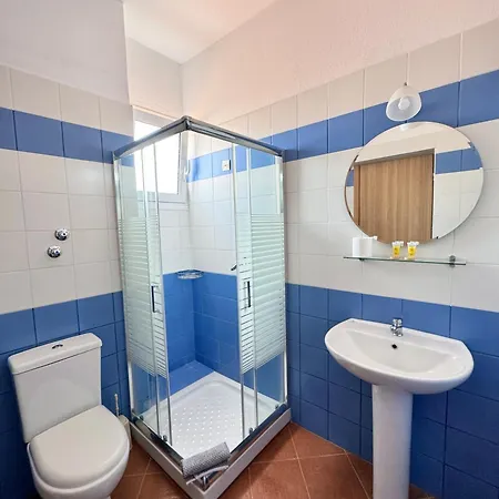 Ξενοδοχείο διόνυσος 2*