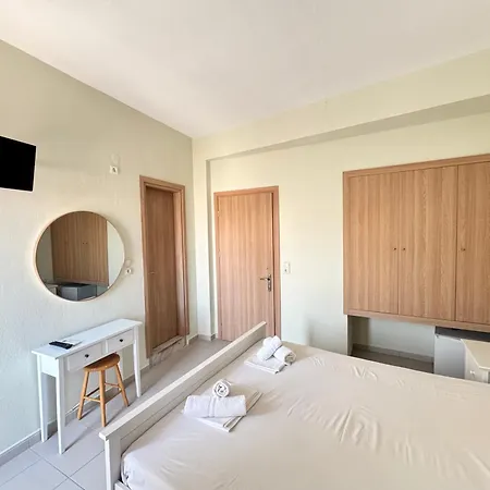 διόνυσος Ξενοδοχείο 2*