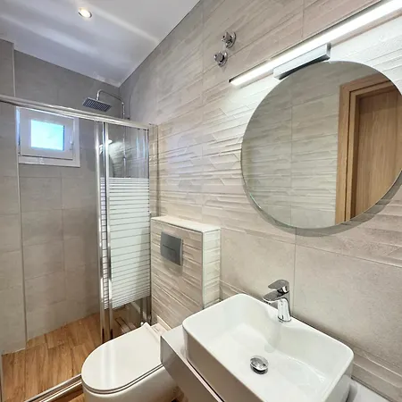 Ξενοδοχείο διόνυσος 2*