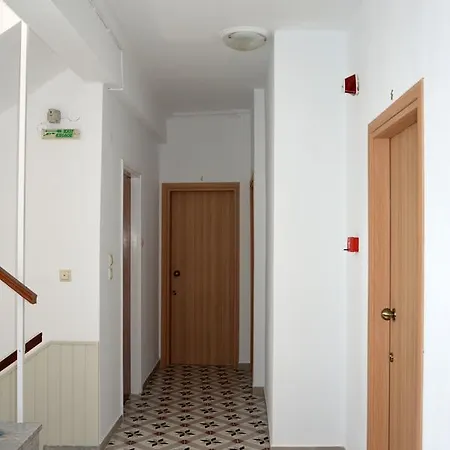 διόνυσος Ξενοδοχείο